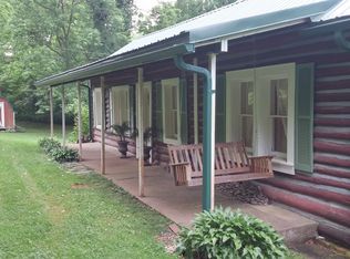 138 Rr 1, Elizabeth, WV 26143