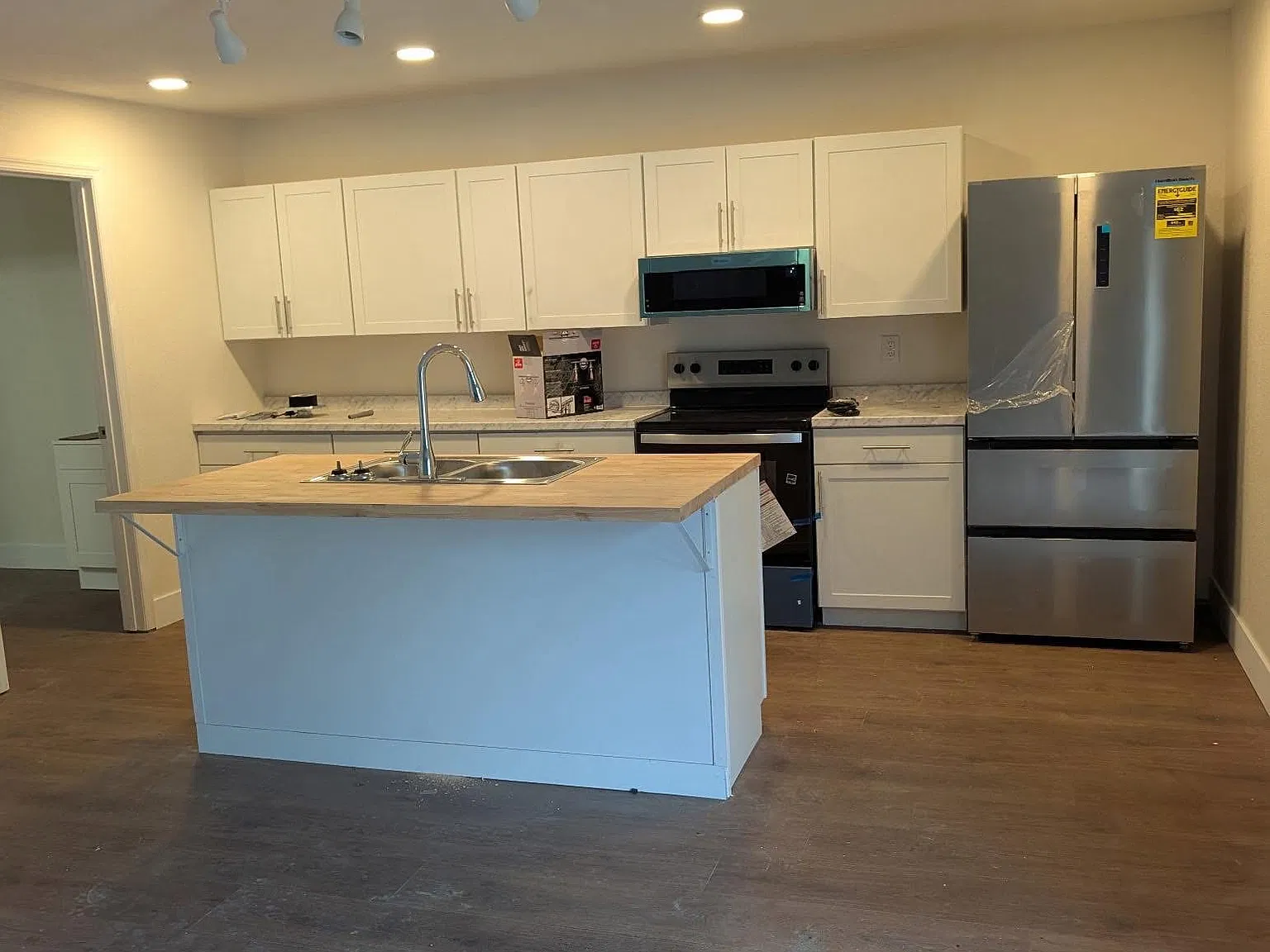 1 bed, 600 sqft, $900 — Photo 3