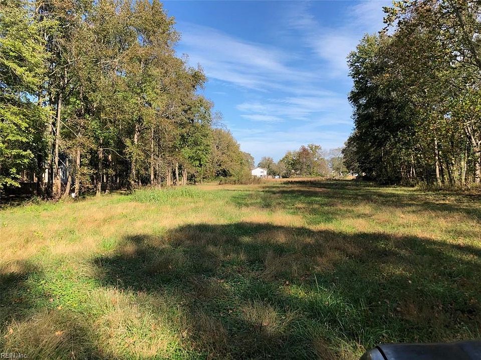 2nd image of 93B Firth Ln