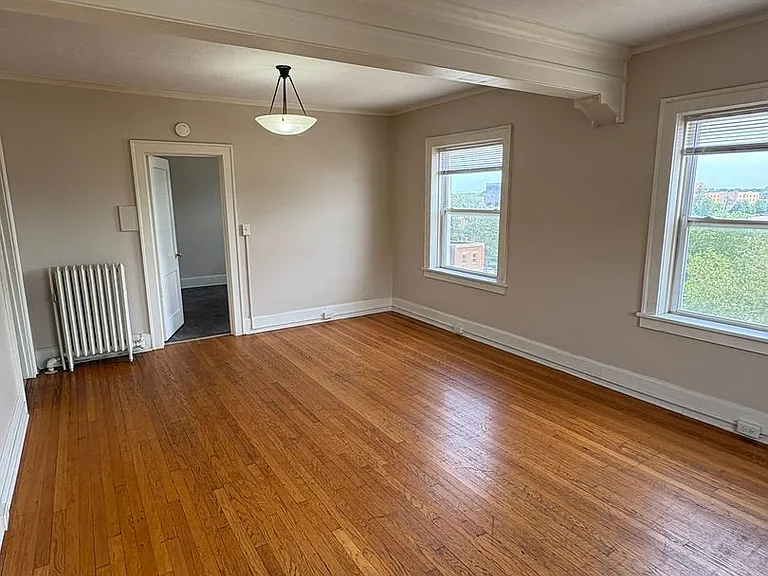 2464 Harney St — Photo 18