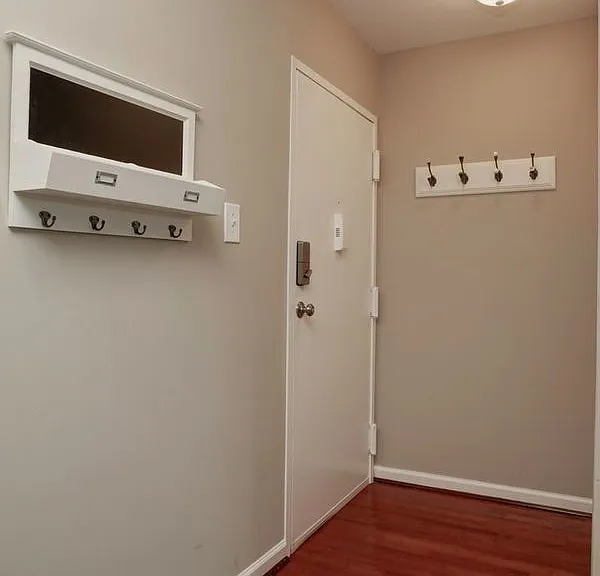 1645 Parkcrest Cir #101 — Photo 20