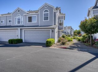 628 Wisteria Ln, Santa Rosa, CA 95407