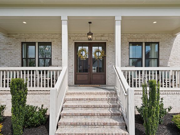 3rd image of 4586 Majestic Meadows Dr