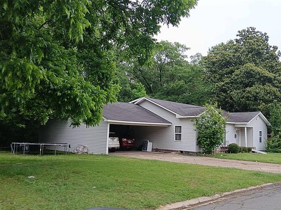 2nd image of 1612 Phillips St