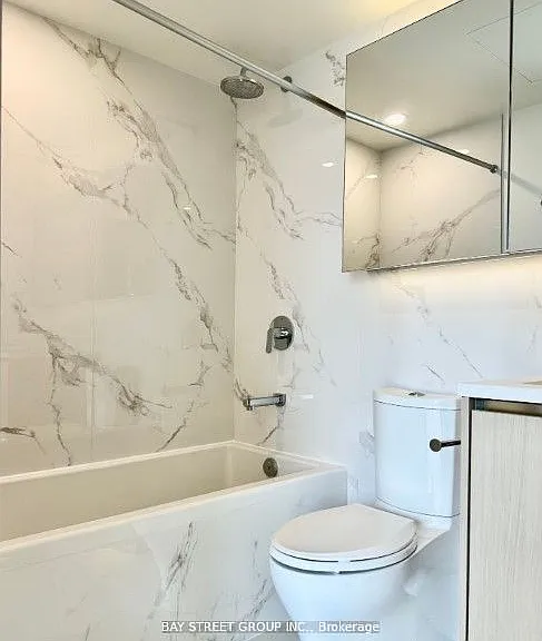 27 McMahon Dr #1512 — Photo 14