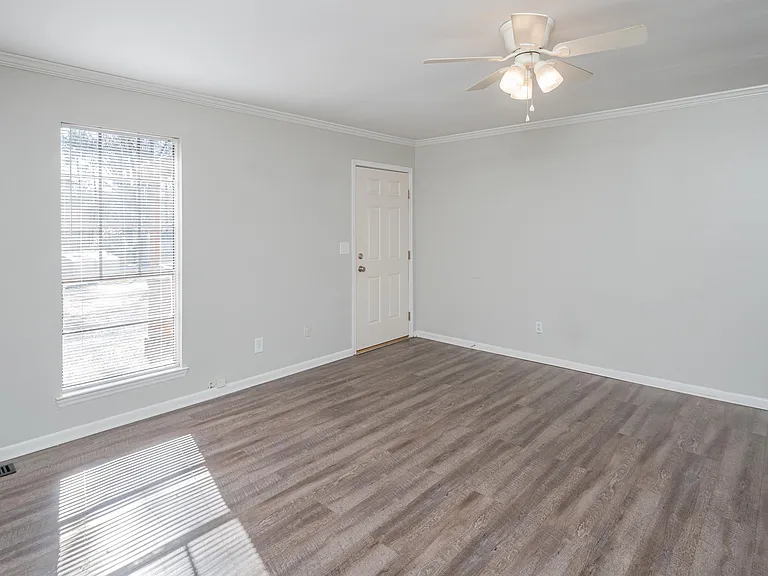 54 Worthington Dr #2 — Photo 14