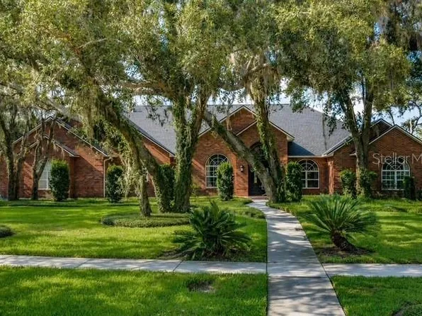 5804 Thoreau Pl, Lithia, FL 33547