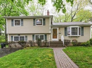 23 Asmus Rd, Closter, NJ 07624