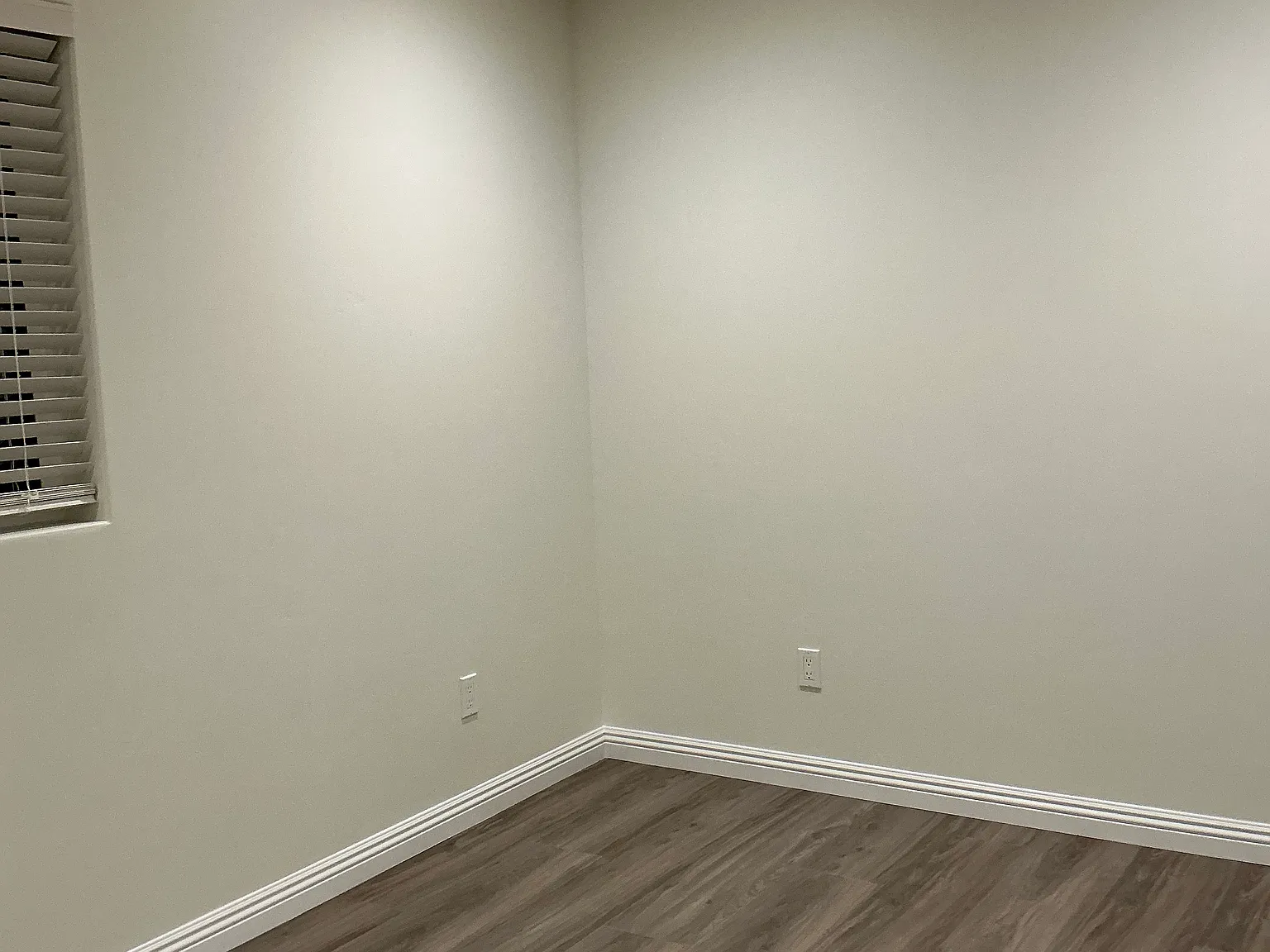 2 bed, 900 sqft, $3,100 — Photo 4