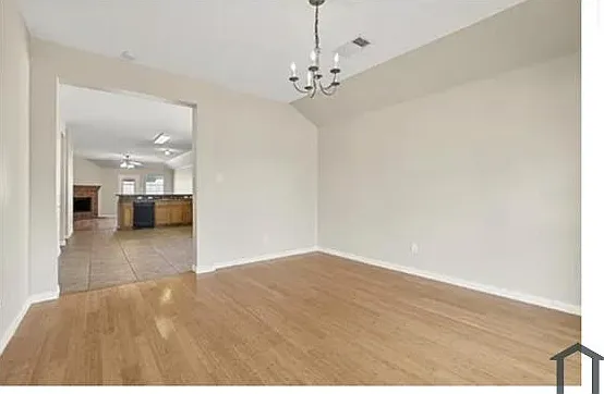 4 bed, 1863 sqft, $3,750 — Photo 4