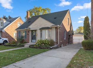 1620 Highview St, Dearborn, MI 48128