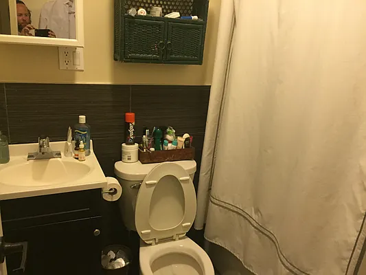 Rented by GFI Realty Services LLC | media 79