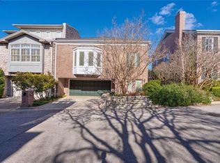 2710 Hillview Green Ln, Austin, TX 78703