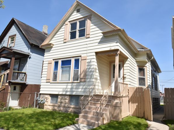 Excellent Investment Milwaukee Real Estate 7 Homes For Sale Zillow