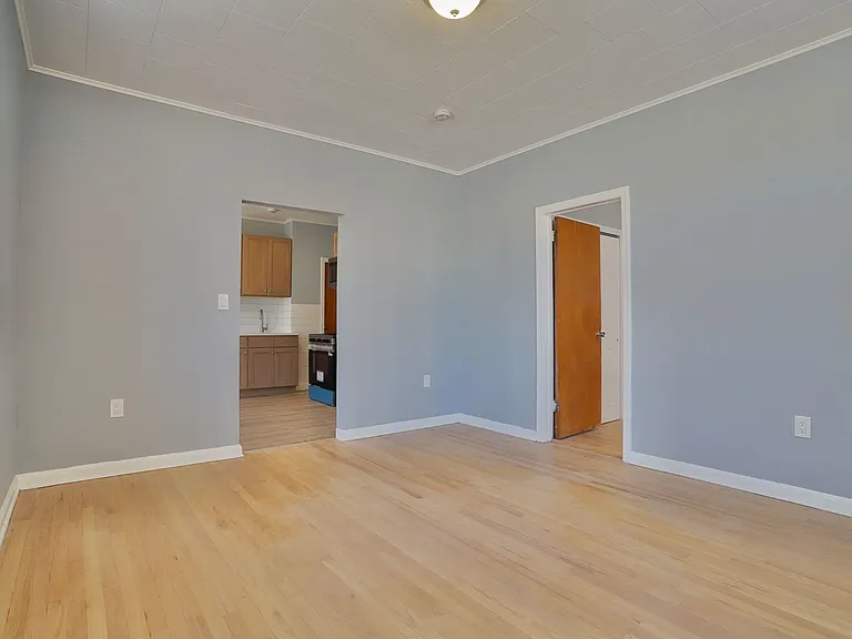 581 59th St #2 — Photo 9