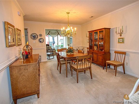 5th image of 203 Desmonde Ln