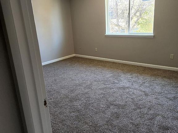 5th image of 421 S Jefferson St #3