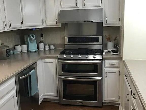 4th image of 1744 Hidden Hills Rd