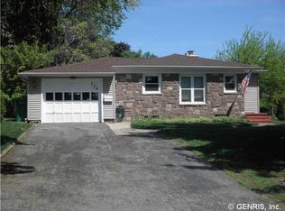 134 Silverdale Dr, Rochester, NY 14609