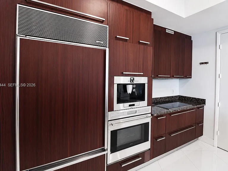 15901 Collins Ave #403 — Photo 5