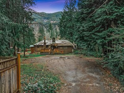 66561 E Mountain Air Dr, Welches, OR, 97067