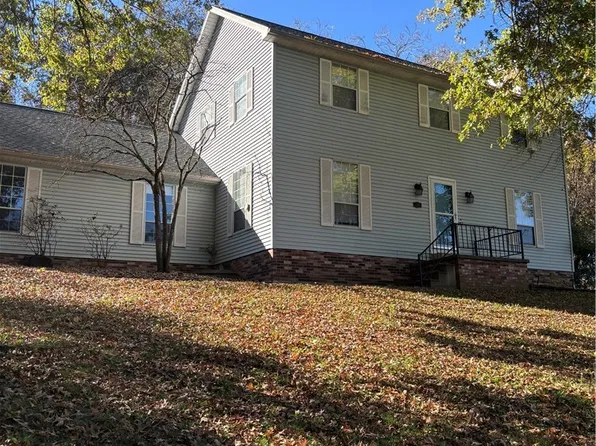 350 W Wildwood Dr, Parkersburg, WV 26101