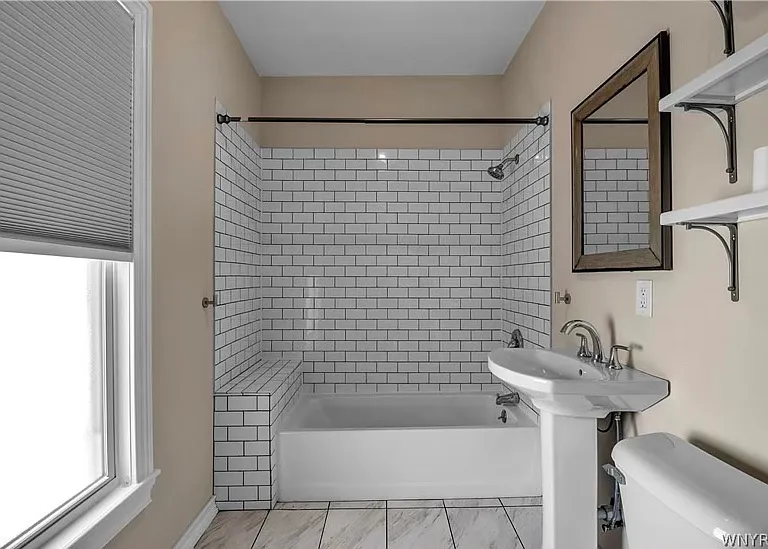 135 Norwood Ave #1 — Photo 10
