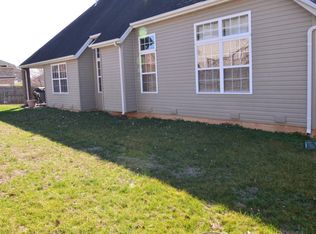 719 River Rock Ct, Nixa, MO 65714