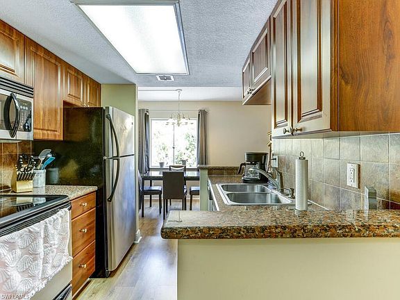 3rd image of 2366 E Mall DR #319