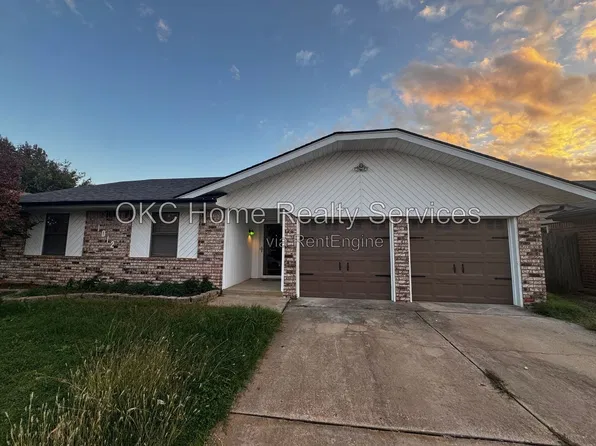 1012 Cooper Ln, Yukon, OK 73099
