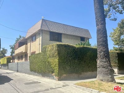 713 N Orange Dr, Los Angeles, CA, 90038