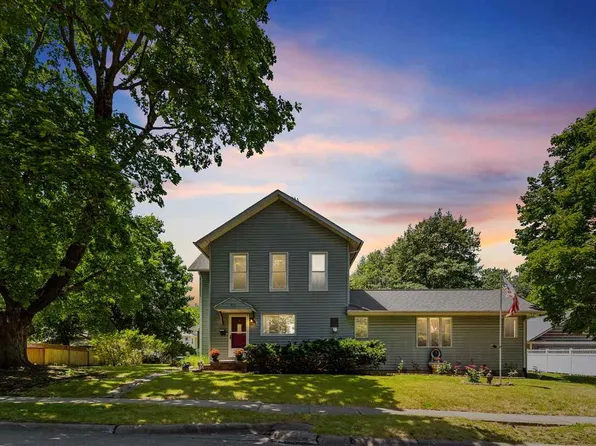 511 S 2nd Ave, Washington, IA 52353