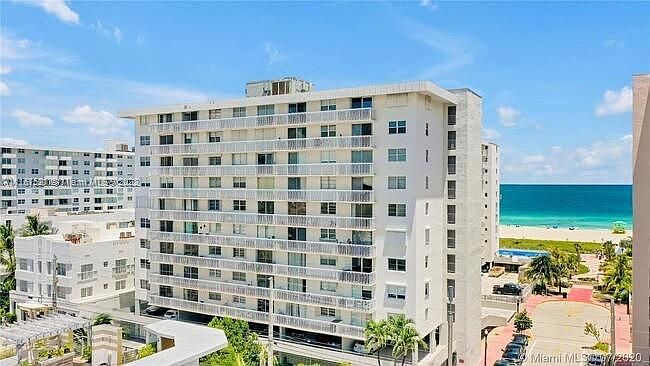 1st image of 401 Ocean Dr APT 808