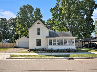 518 E Linden St, Hartford, MI, 49057