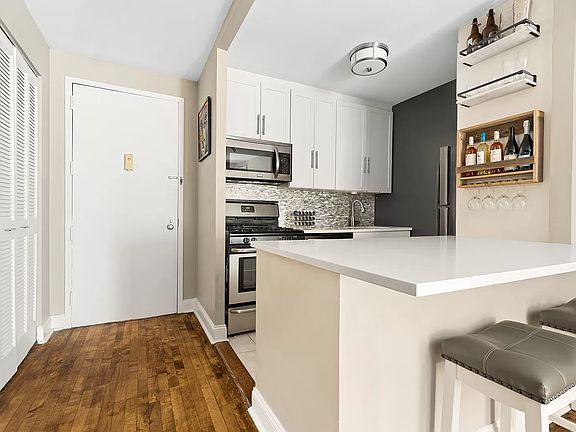 5th image of 150 E 85th St APT 2I