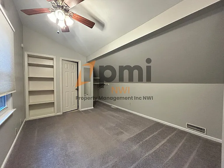 703 Elm St #C — Photo 6