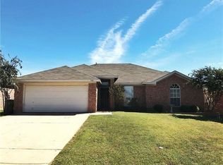 1901 Bertram Dr, Mansfield, TX 76063
