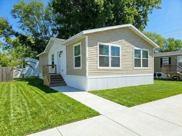 202 Janjo Dr #218, Mankato, MN 56001