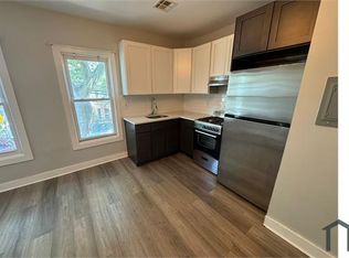 80 Garside St #2R, Newark, NJ 07104