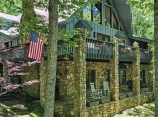 49 Red Oak Rd, Spruce Pine, NC 28777