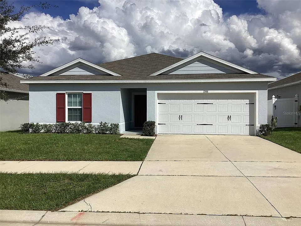 1344 Madison Cir