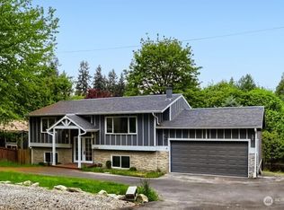 6420 NE 198th St, Kenmore, WA 98028