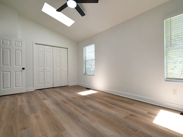 108 Wedgewood Way — Photo 16