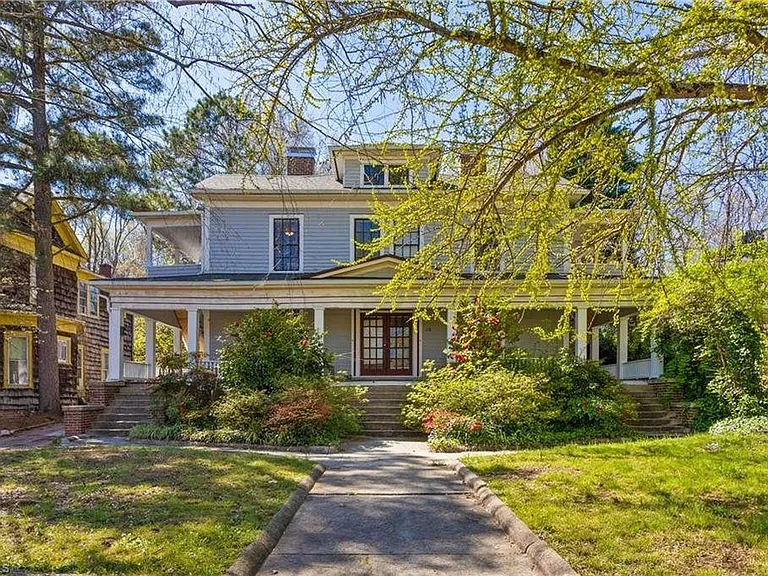 116 S Mendenhall St — Photo 1