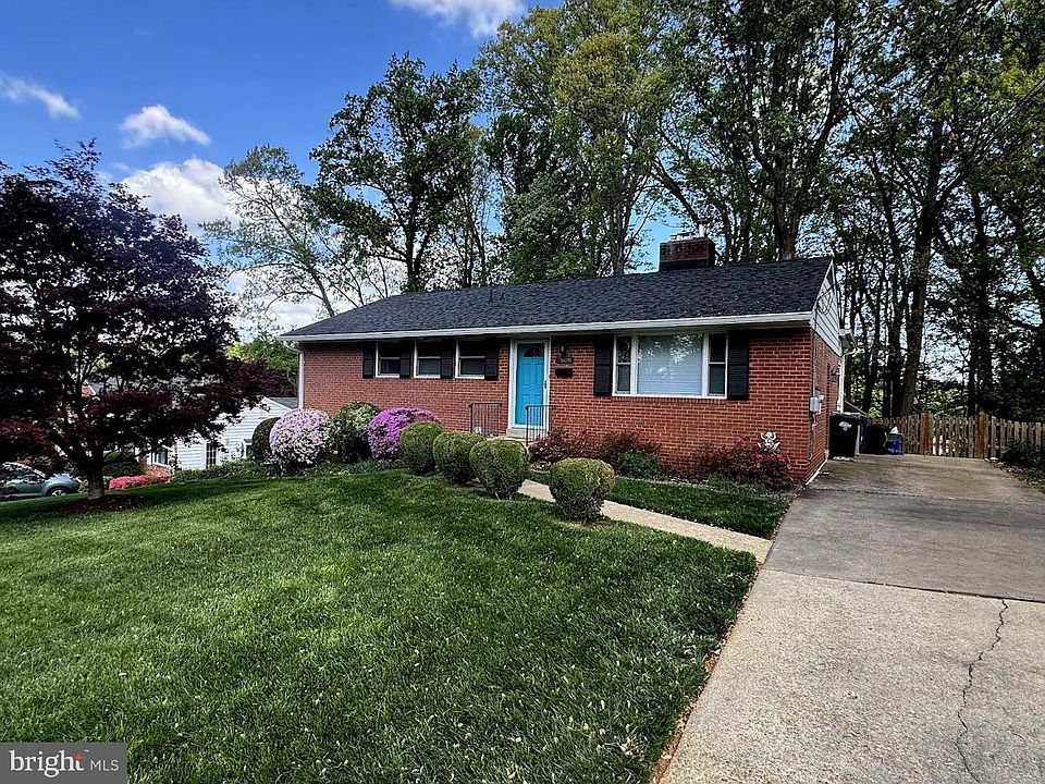 2nd image of 7608 Hamlet St