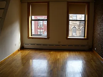 Rented by Ready Group