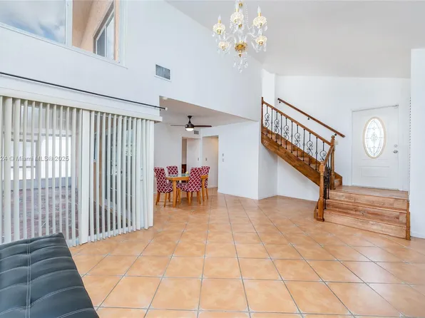 1007 NW 106th Avenue Cir, Miami, FL 33172