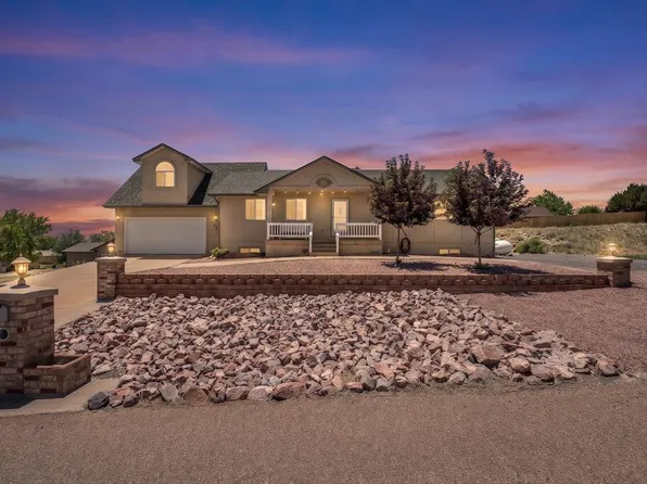 841 S Dogwood Dr, Pueblo West, CO 81007