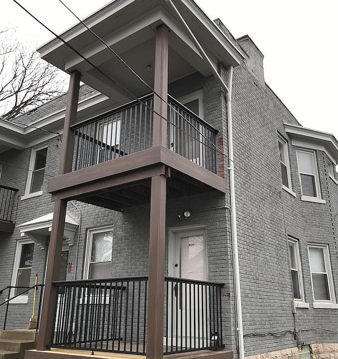 4120 Ivanhoe Avenue, second floor.
