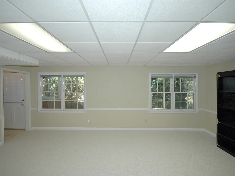 9295 Tailey Cir — Photo 18